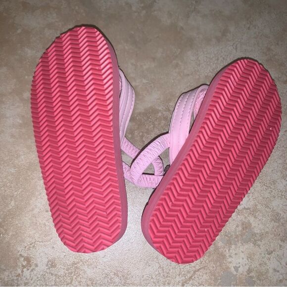 Carter’s Pink Sandals Toddler Size 7-8 NWT  - Picture 2 of 2